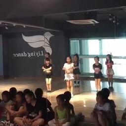 成人舞蹈开肩音乐视频播放